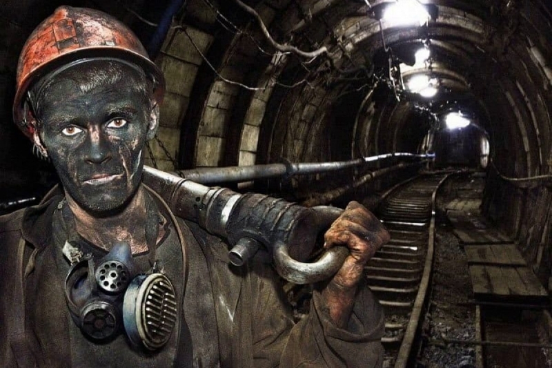 "Отхватите так, что это войдет в историю, допроситесь", - шахтеры Донбасса грозят оккупантам восстанием