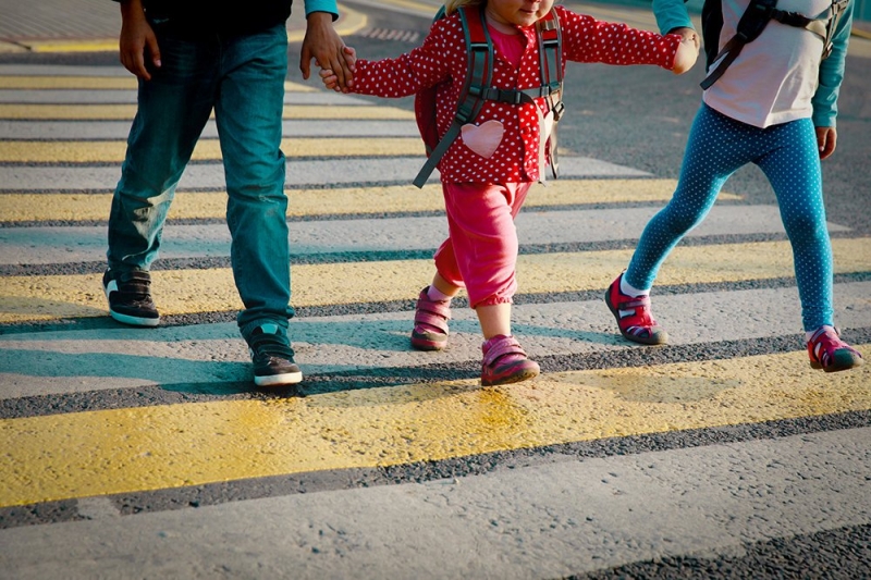 ГИБДД дала советы по обучению детей безопасному поведению на дороге