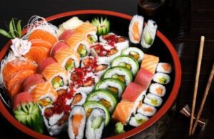 Суши и роллы: выбираем вкусный сет