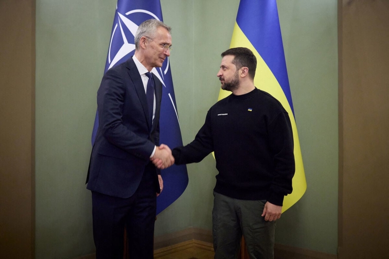Столтенберг сделал важный призыв по вооружению Украины и созвал заседание с участием Зеленского 
